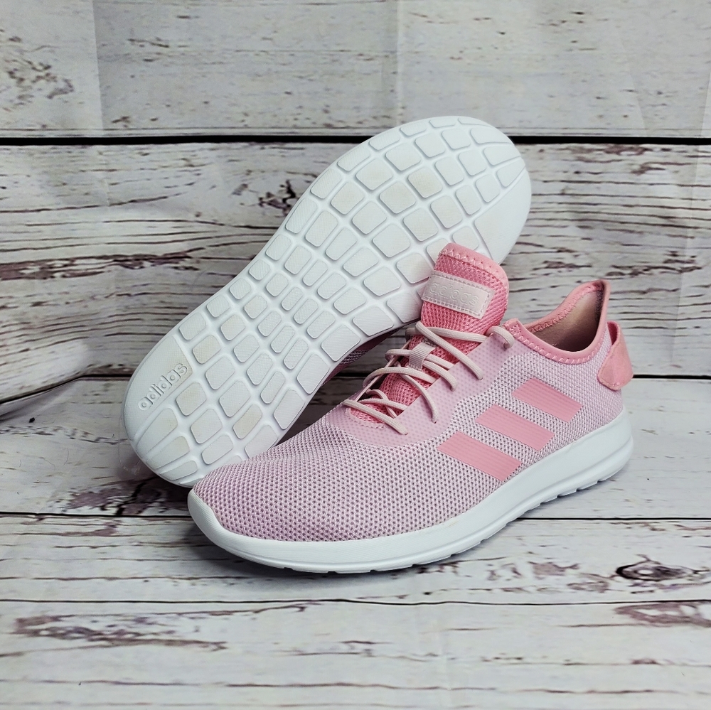 Adidas Yatra Womens Pink Running Shoes. Size 9